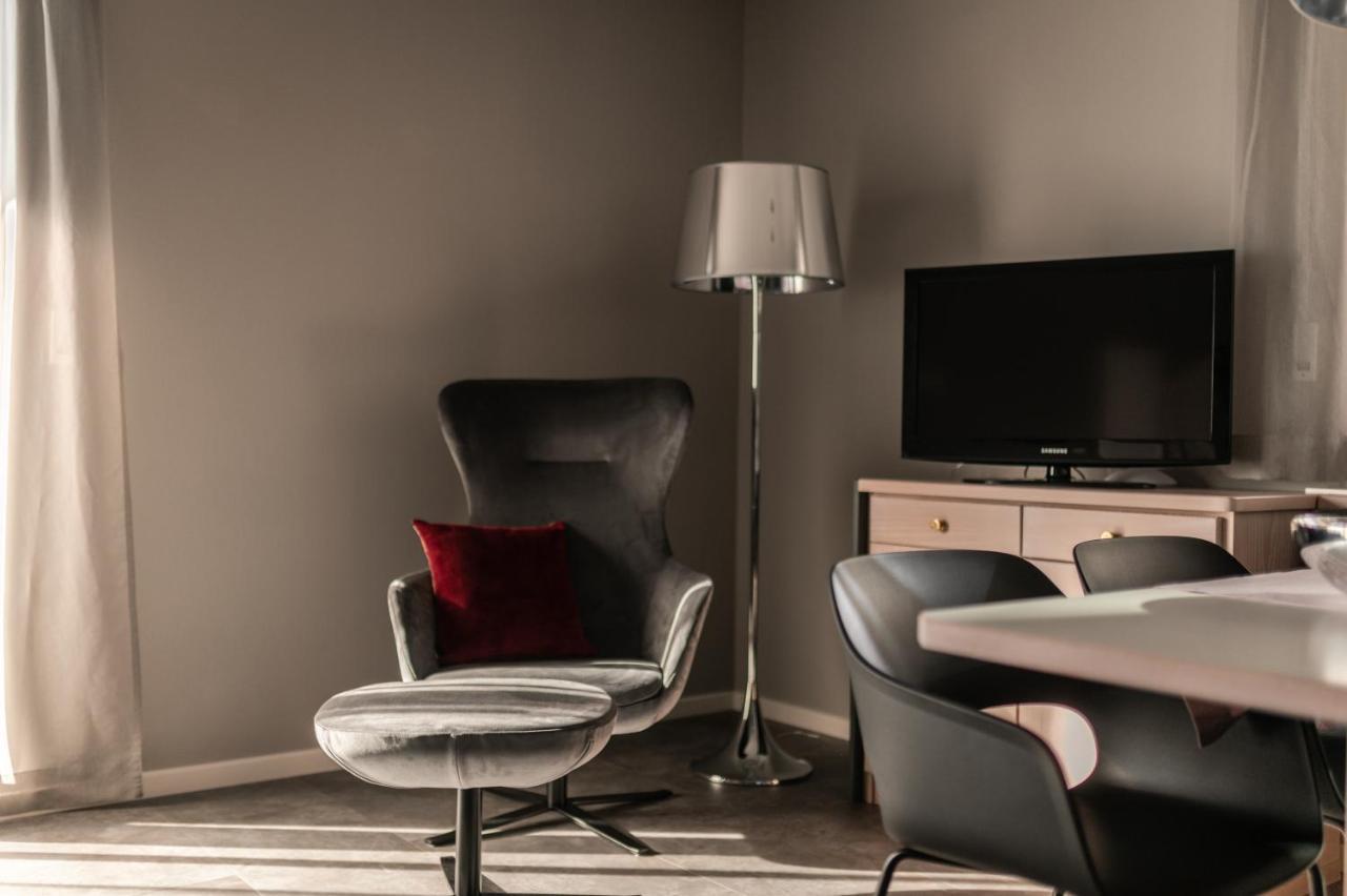 Apartmenthotel Ritterhof Suites & Breakfast Schenna Eksteriør billede