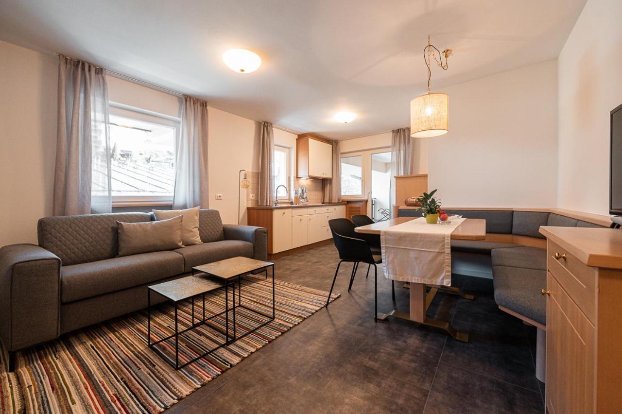 Apartmenthotel Ritterhof Suites & Breakfast Schenna Eksteriør billede